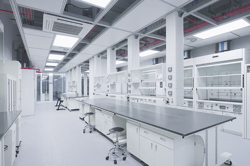 盐山实验室革新：安全与科技的现代融合